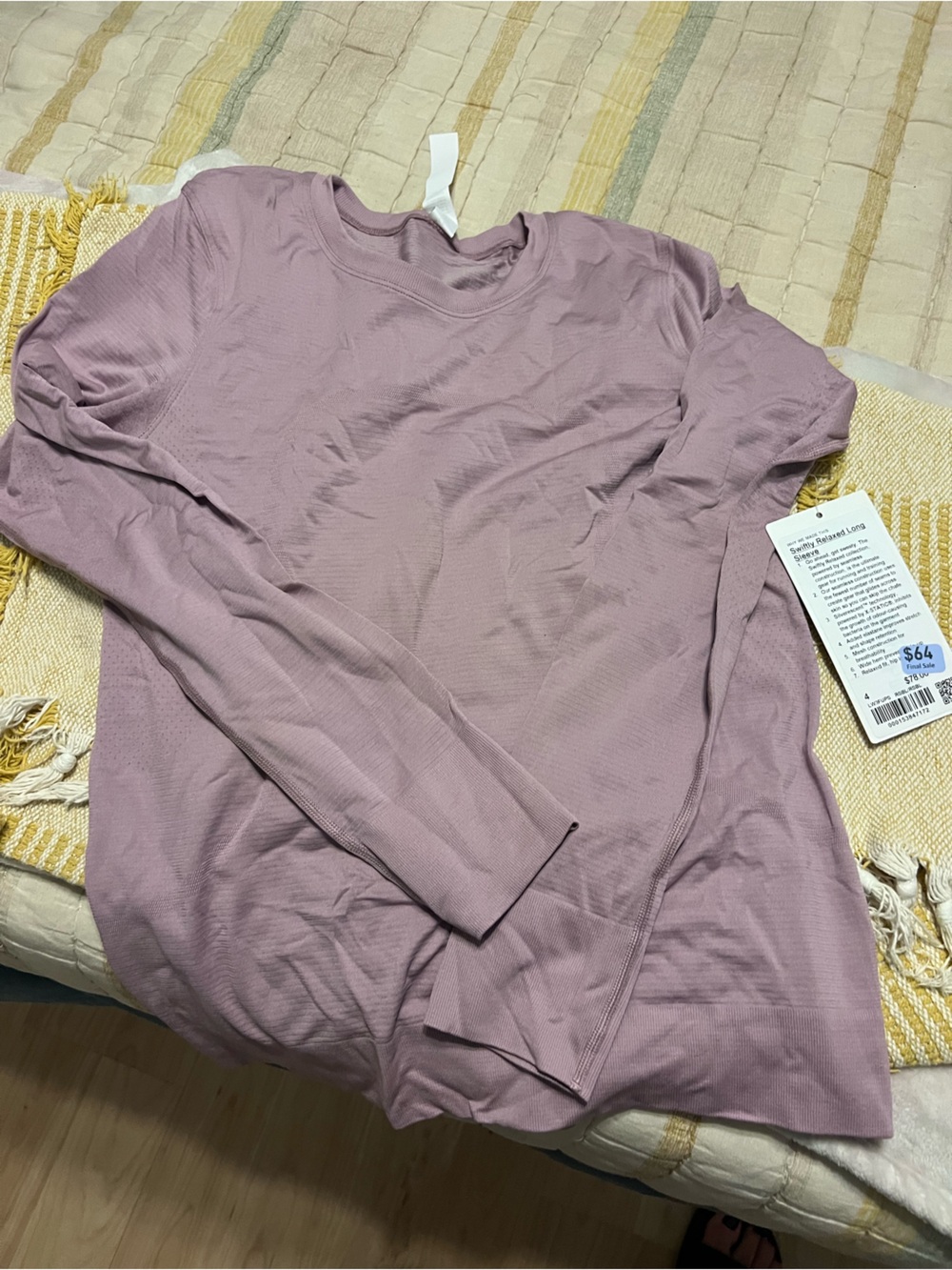 Women’s relaxed swiftly Long Sleeve Crewneck Shirt in Mauve